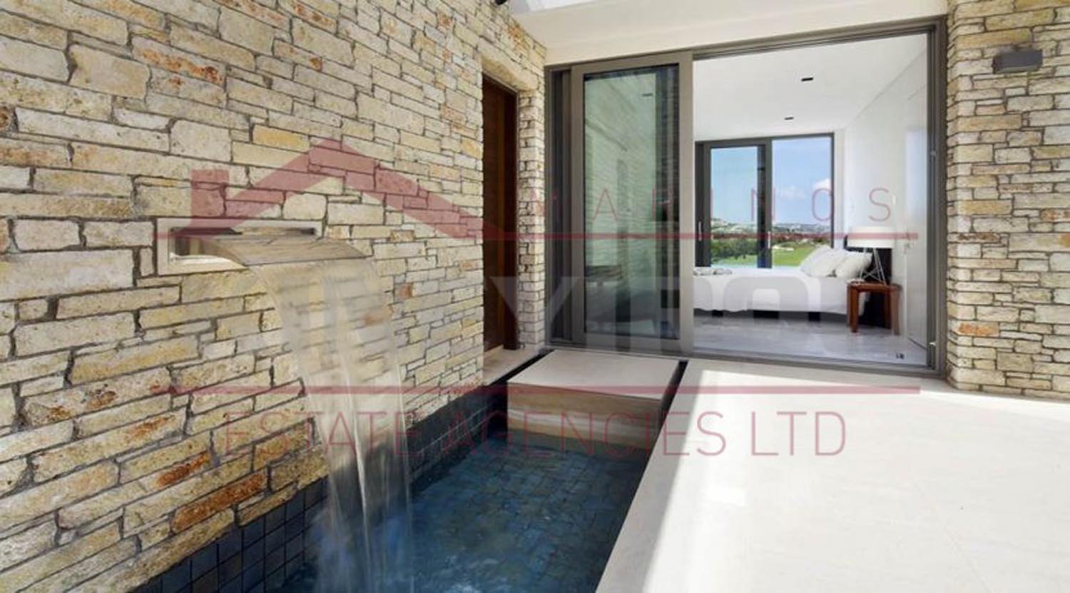 Amazing villa for Sale in Paphos - Larnaca properties