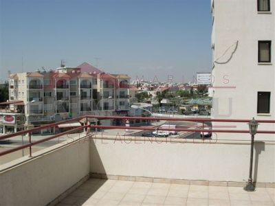 Spacious apartment  in town center , Larnaca