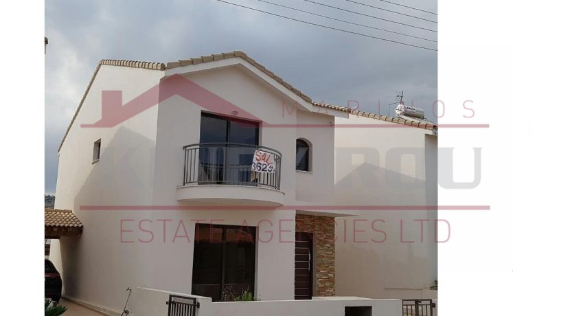 For Sale House in Oroklini
