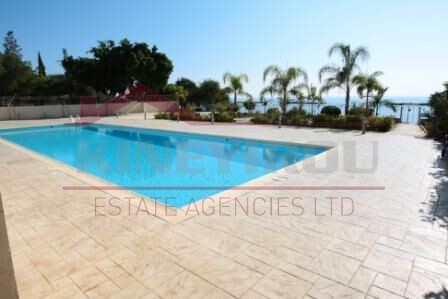 For sale apartment in Limassol - - Larnaca properties
