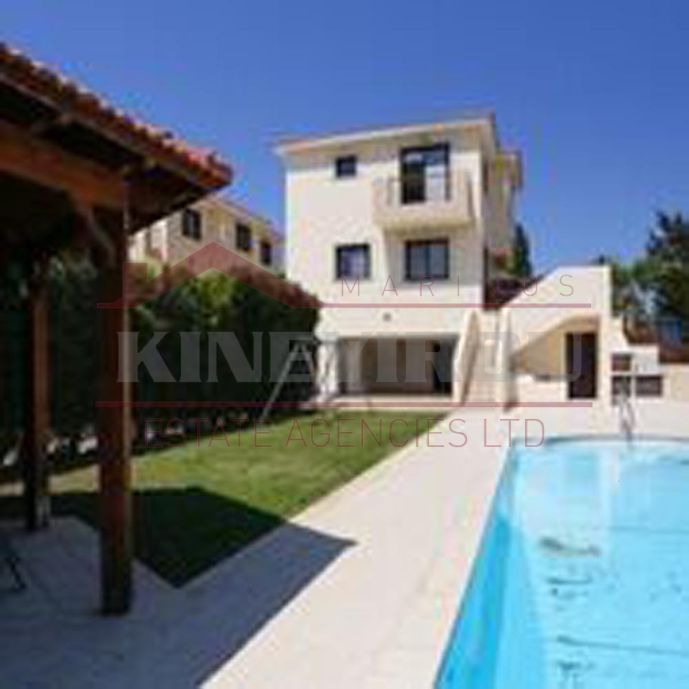 Larnaca Property-4 bedroom house in Pyla.