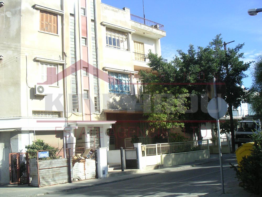 Property in Cyprus , Building in Limassol