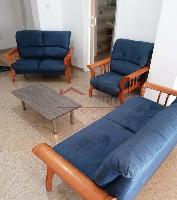 3 bedroom apartment in Finikoudes , Larnaca