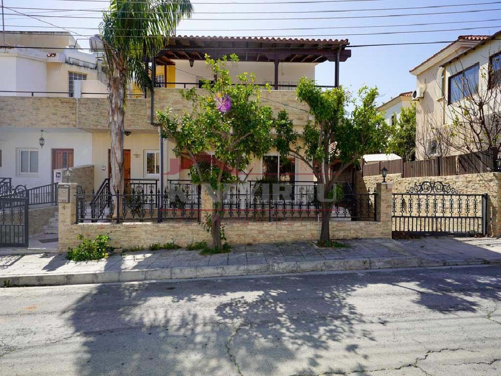 Four bedroom House in Sotiros ,Larnaca