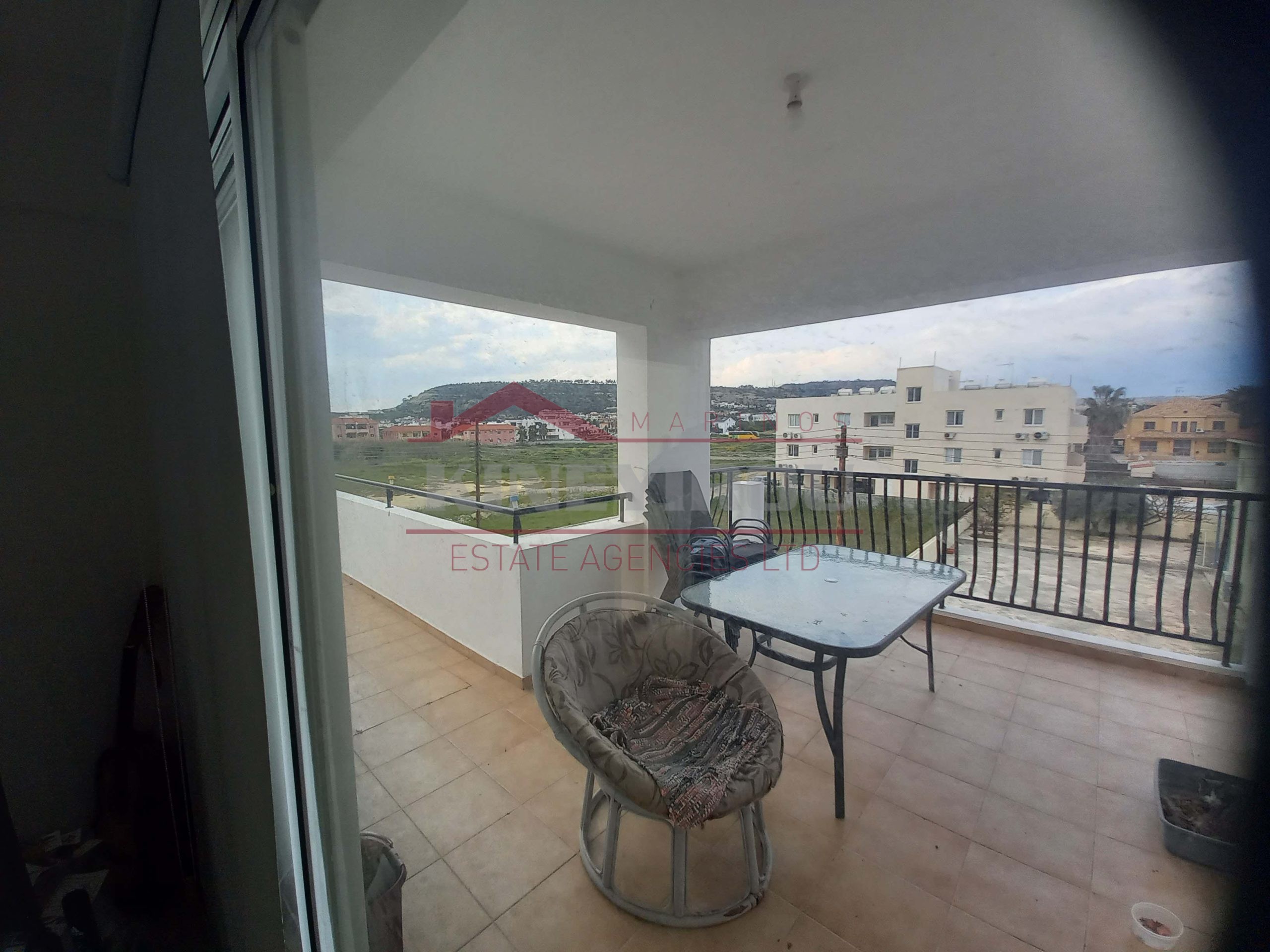 Top floor, 2 bedrooms apartment in Oroklini, Larnaca