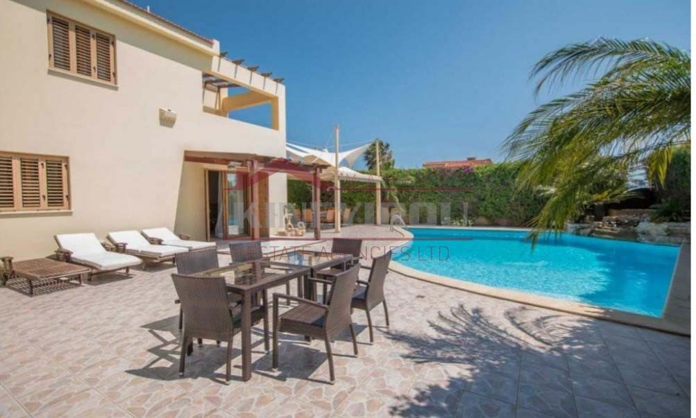 four bedroom villa in Ayia Thekla, in Larnaca