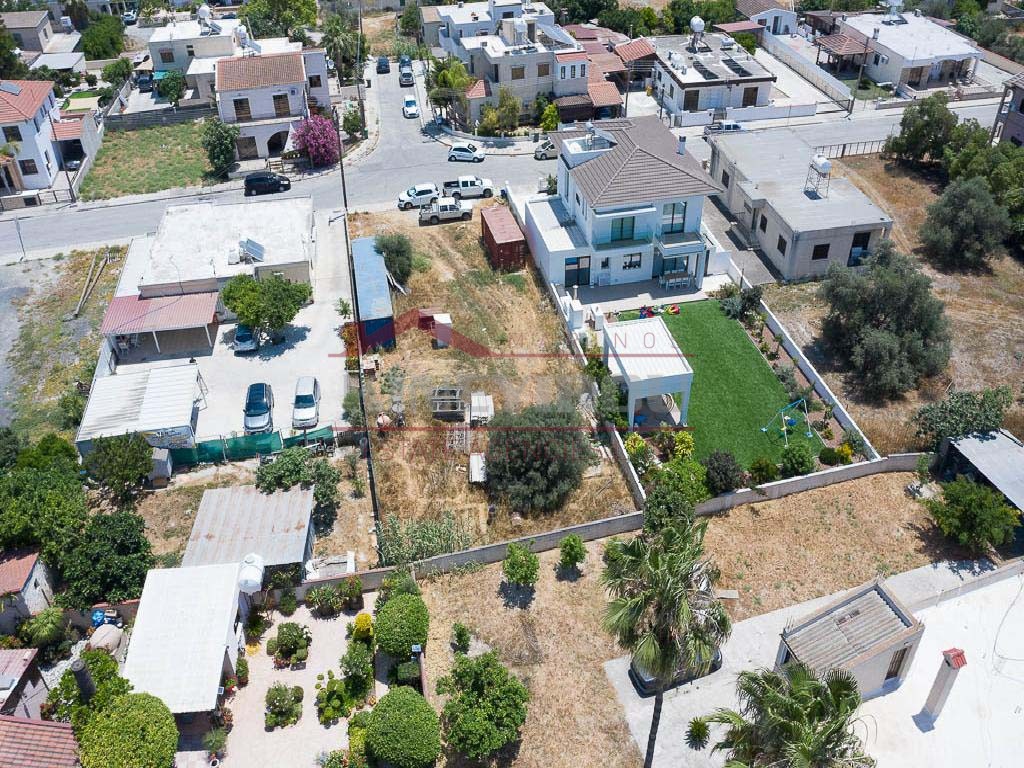 Residential plot in a quiet and purely residential location in the center of Livadia, Larnaca.