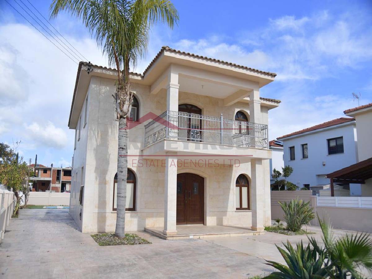 Two-storey detached house in a quiet location in Aradippou Municipality, in Larnaca District.