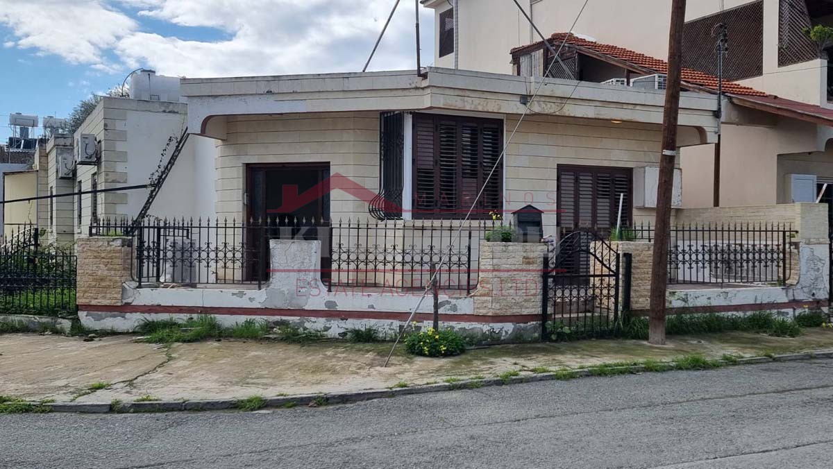 Corner, ground floor house of 3 bedrooms in Drosia, Larnaca.
